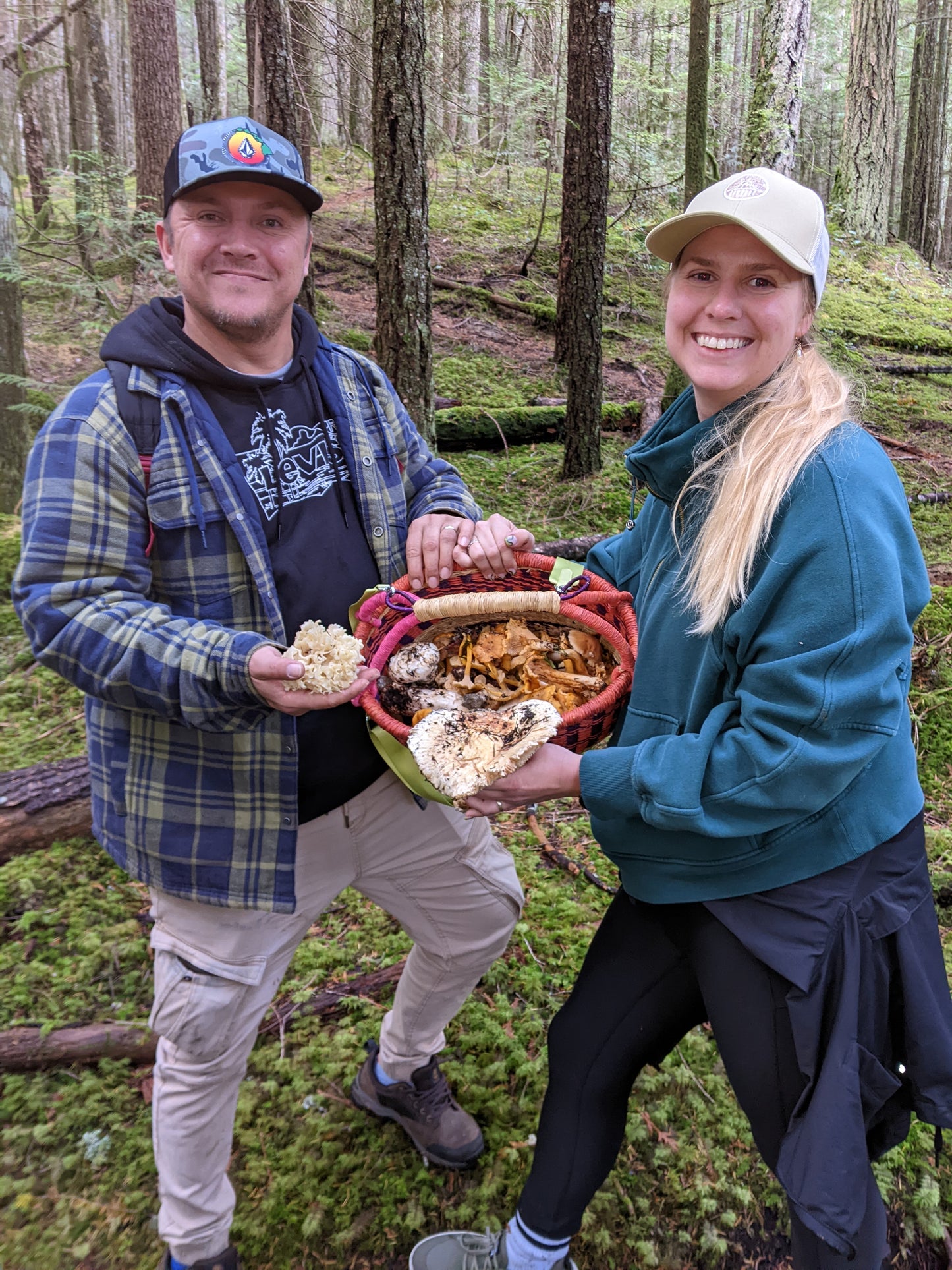 Wild Mushroom Foraging For Beginners: Class + Forest Walk 2025