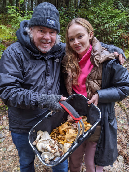 Wild Mushroom Foraging For Beginners: Class + Forest Walk 2025